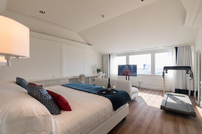 Imagen de la habitación del Hotel Grand Palace, ANCONA. Foto 4