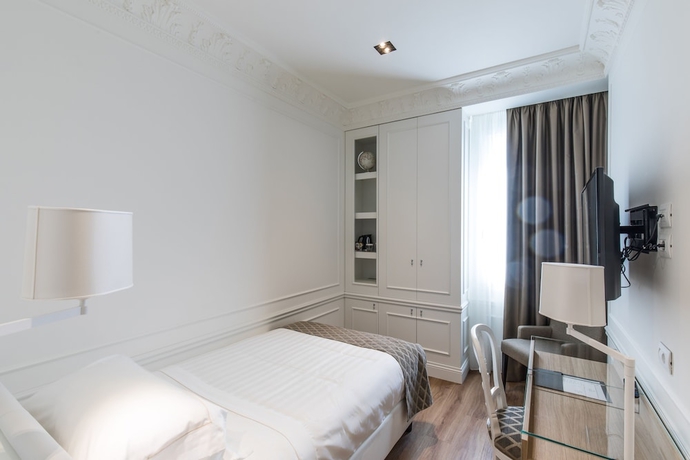 Imagen de la habitación del Hotel Grand Palace, ANCONA. Foto 6