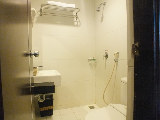 Imagen de la habitación del Hotel Grand Palace Makassar. Foto 8