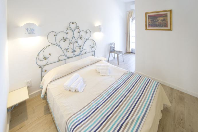 Imagen de la habitación del Hotel Grand Palau. Foto 17