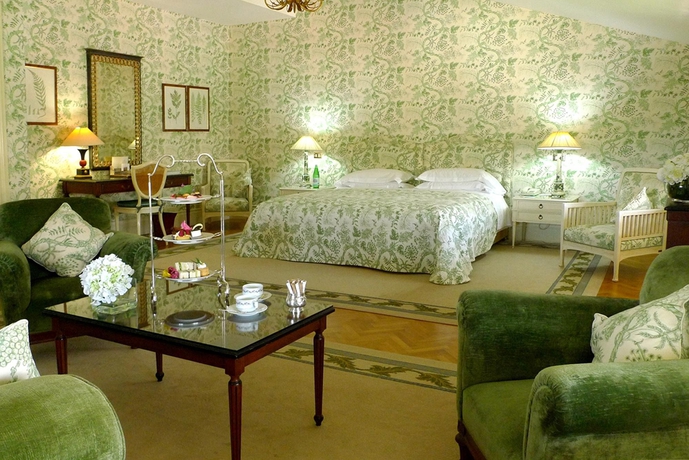 Imagen de la habitación del Hotel Grand Palazzo Della Fonte. Foto 4