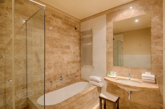 Imagen de la habitación del Hotel Grand Palazzo Livorno - Mgallery. Foto 7