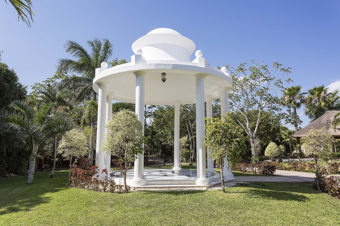 Imagen de los interiores del Hotel Grand Palladium Colonial Resort and Spa All Inclusive. Foto 12