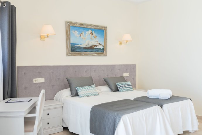 Imagen de la habitación del Hotel Grand Palladium. Foto 3