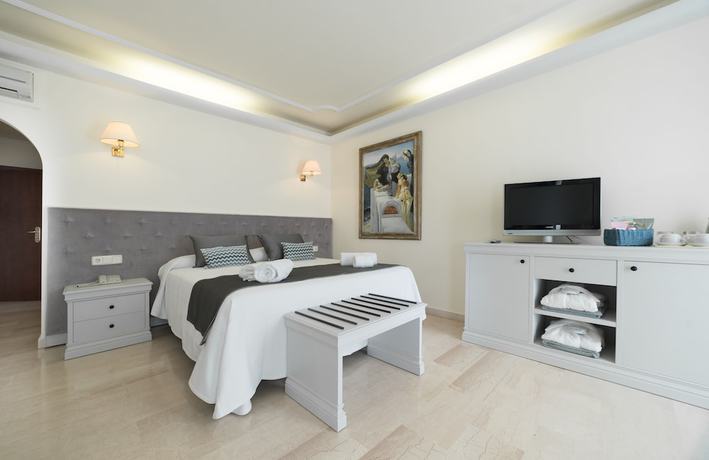 Imagen de la habitación del Hotel Grand Palladium. Foto 6