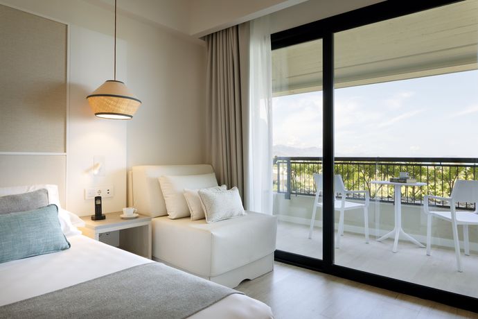 Imagen general del Hotel Grand Palladium Garden Beach Resort & Spa. Foto 5