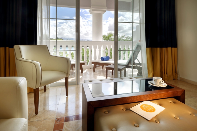 Imagen de la habitación del Hotel Grand Palladium Lady Hamilton Resort and Spa All Inclusive. Foto 2