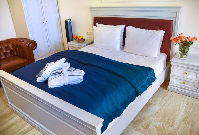 Imagen de la habitación del Hotel Grand Palladium Munich. Foto 2