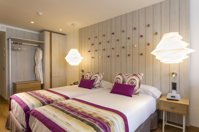 Imagen de la habitación del Hotel Grand Palladium White Island Resort and Spa - All Inclusive. Foto 13