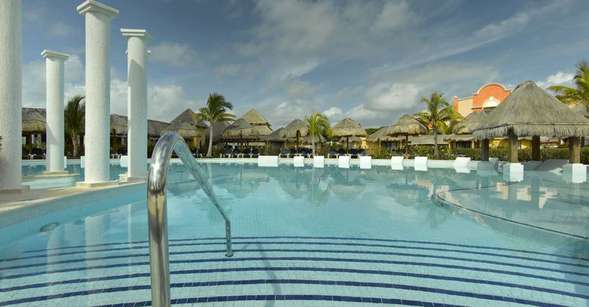 Imagen general del Hotel Grand Palladium White Sand Resort and Spa All Inclusive. Foto 4