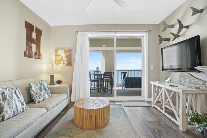 Imagen de la habitación del Hotel Grand Panama Beach Resort by Panhandle Getaways. Foto 17