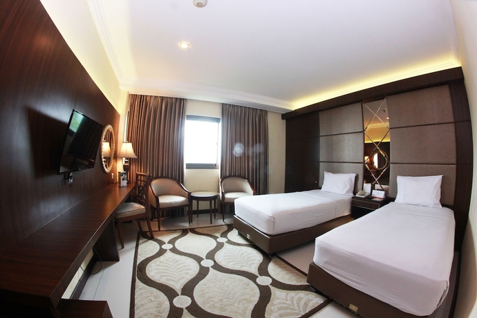 Imagen de la habitación del Hotel Grand Pangrango. Foto 7