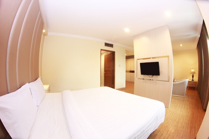 Imagen de la habitación del Hotel Grand Pangrango. Foto 11
