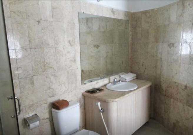 Imagen de la habitación del Hotel Grand Paradise Hotel. Foto 4