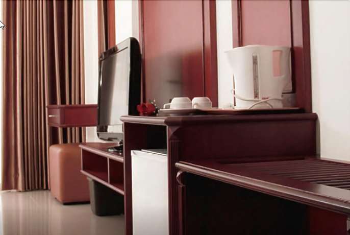 Imagen de la habitación del Hotel Grand Paradise Hotel. Foto 5