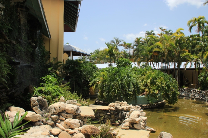 Imagen de los exteriores del Hotel Grand Paradise Playa Dorada. Foto 8