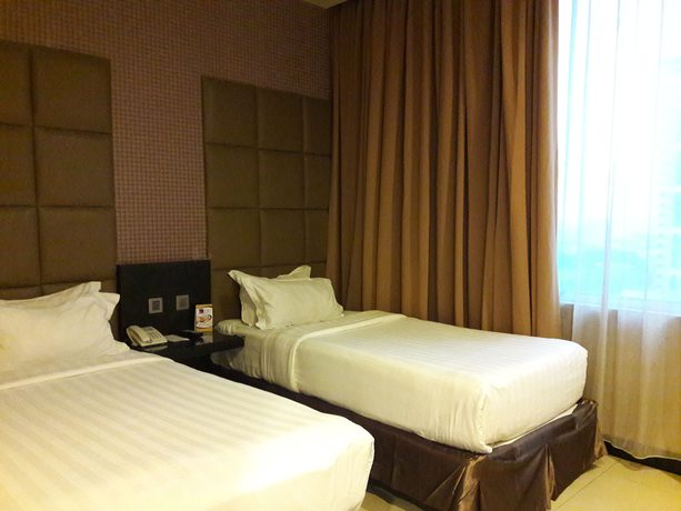 Imagen de la habitación del Hotel Grand Paragon. Foto 5