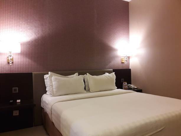 Imagen de la habitación del Hotel Grand Paragon. Foto 7