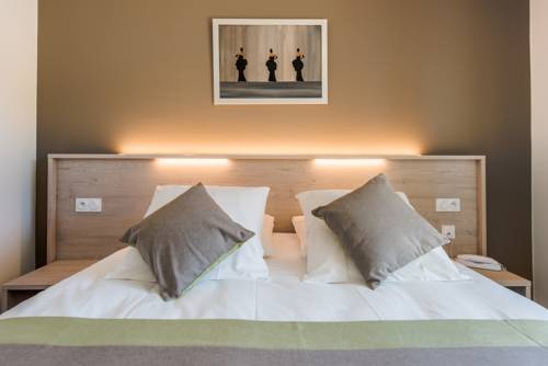 Imagen de la habitación del Hotel Grand Parc. Foto 4