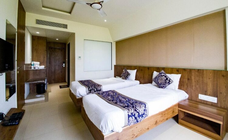 Imagen general del Hotel Grand Parivaar. Foto 12