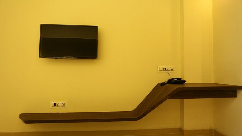 Imagen de la habitación del Hotel Grand Parivaar. Foto 24