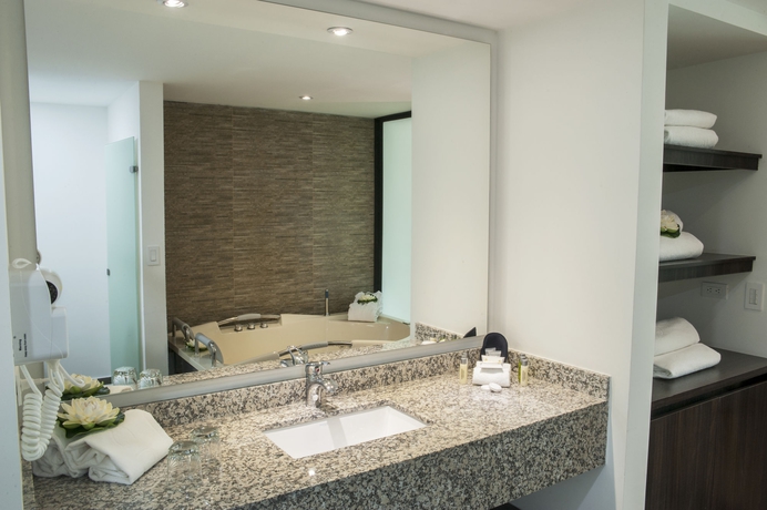 Imagen de la habitación del Hotel Grand Park, Bogotá. Foto 11