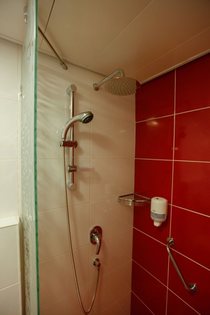 Imagen de la habitación del Hotel Grand Park Jerusalem. Foto 14