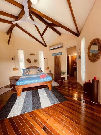 Imagen de la habitación del Hotel Grand Park Manuel Antonio. Foto 7