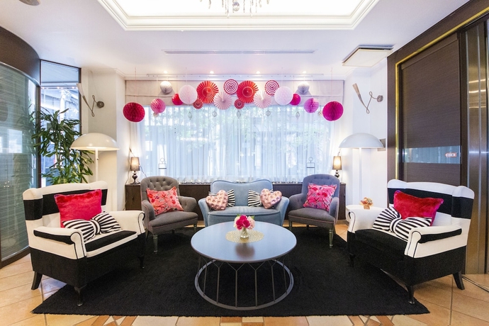Imagen de los interiores del Hotel Grand Park Panex Tokyo. Foto 16