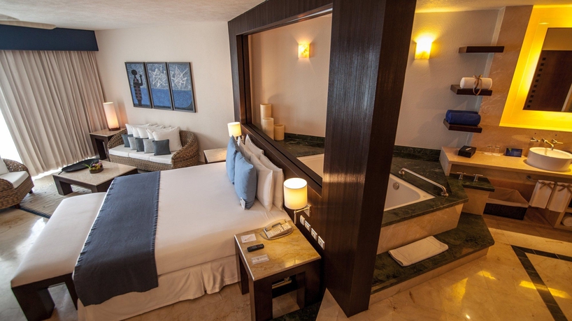 Imagen de la habitación del Hotel Grand Park Royal Cancun. Foto 6