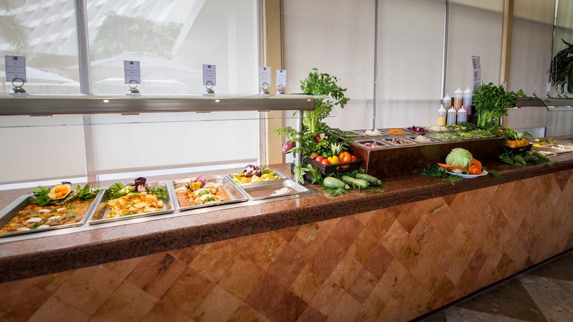 Imagen del bar/restaurante del Hotel Grand Park Royal Cancun. Foto 4