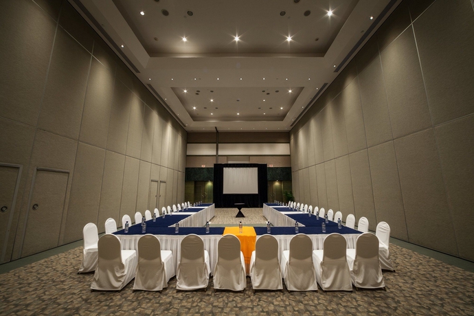 Imagen de los interiores del Hotel Grand Park Royal Cancun. Foto 14