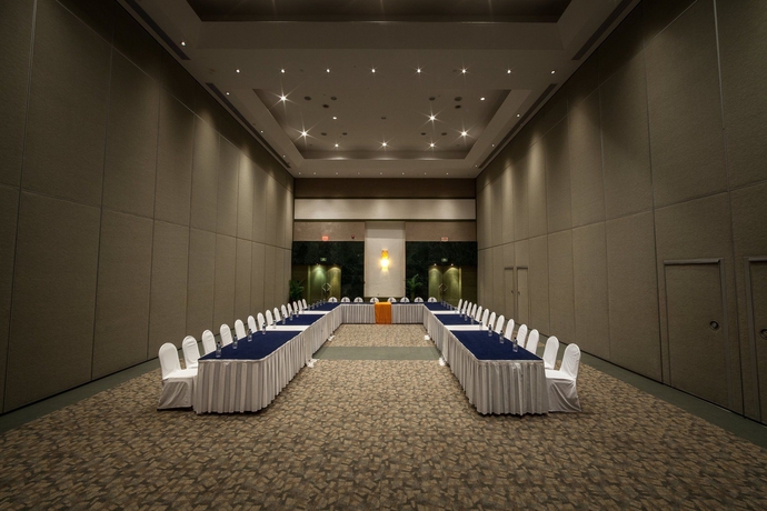 Imagen de los interiores del Hotel Grand Park Royal Cancun. Foto 15