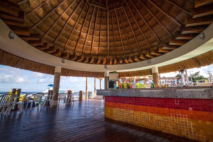 Imagen de la piscina del Hotel Grand Park Royal Cozumel - All Inclusive. Foto 12