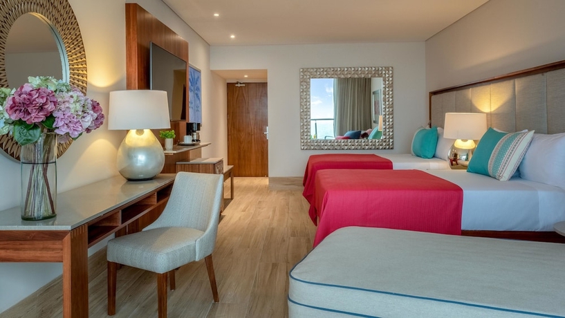 Imagen de la habitación del Hotel Grand Park Royal Puerto Vallarta - All Inclusive. Foto 8