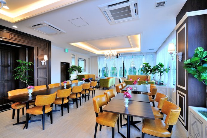 Imagen del bar/restaurante del Hotel Grand Park The Luxueux Minamikashiwa. Foto 5