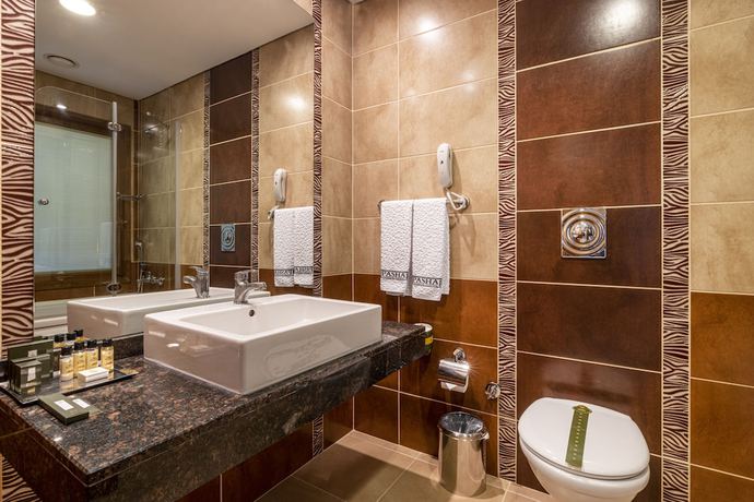 Imagen de la habitación del Hotel Grand Pasha Lefkosa and Casino and Spa. Foto 8