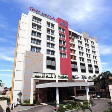 Imagen general del Hotel Grand Pasundan Convention. Foto 2