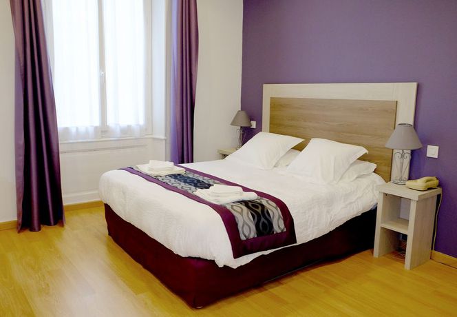 Imagen de la habitación del Hotel Grand P&eacute;lisson. Foto 14