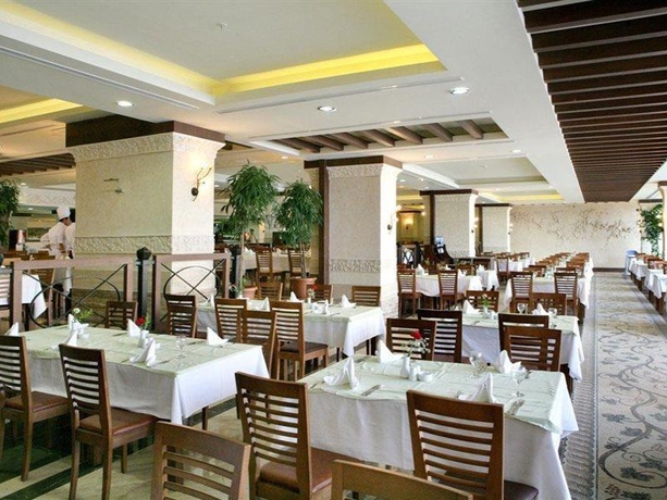 Imagen general del Hotel Grand Pearl Beach Resort & Spa. Foto 4