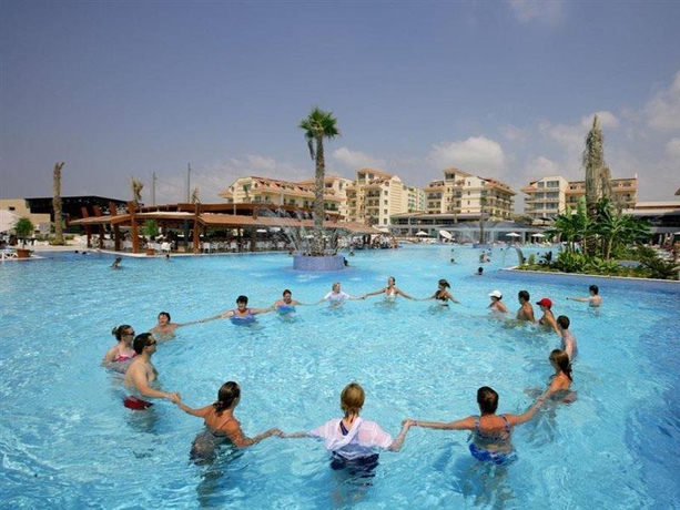 Imagen general del Hotel Grand Pearl Beach Resort & Spa. Foto 12
