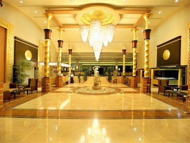 Imagen general del Hotel Grand Pearl Beach Resort & Spa. Foto 13