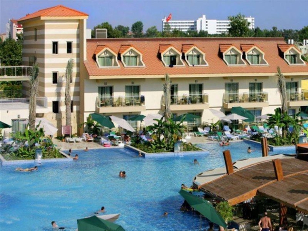 Imagen general del Hotel Grand Pearl Beach Resort & Spa. Foto 14