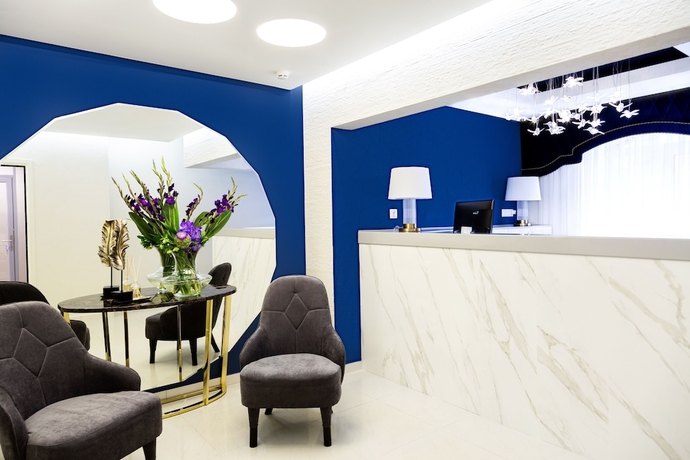 Imagen de los interiores del Hotel Grand Perm. Foto 19