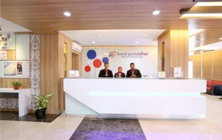 Imagen de los interiores del Hotel Grand Permata Hati. Foto 18