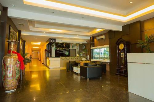 Imagen general del Hotel Grand Permata In. Foto 13