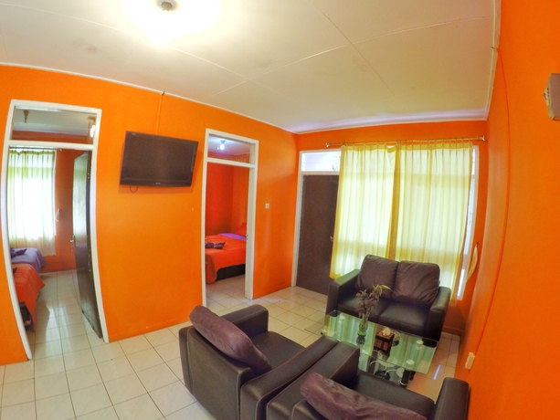 Imagen de los interiores del Hotel Grand Pesona Ksatria By Issota. Foto 12