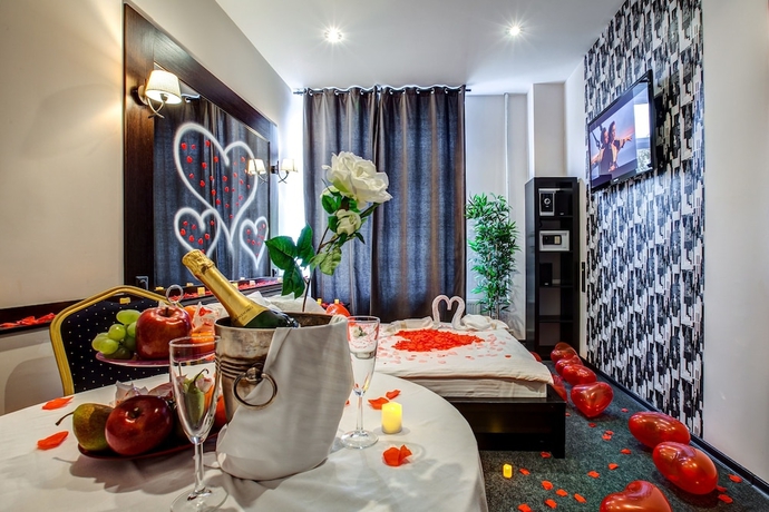 Imagen de la habitación del Hotel Grand Petrogradsky. Foto 2