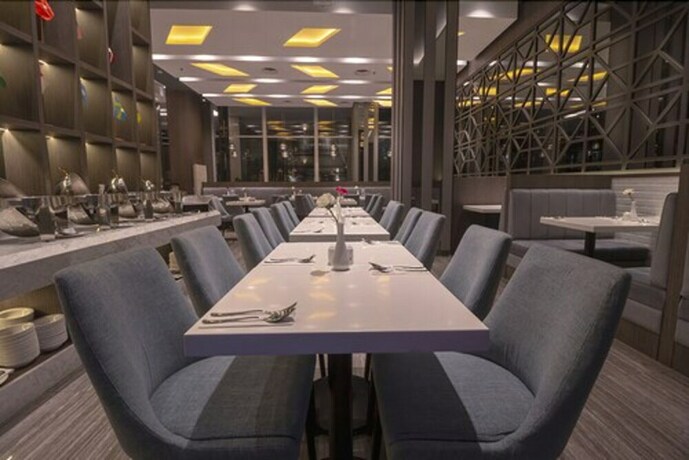 Imagen del bar/restaurante del Hotel Grand Picasso Jakarta. Foto 4