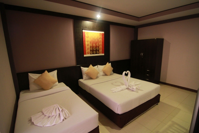 Imagen de la habitación del Hotel Grand Pinnacle. Foto 3